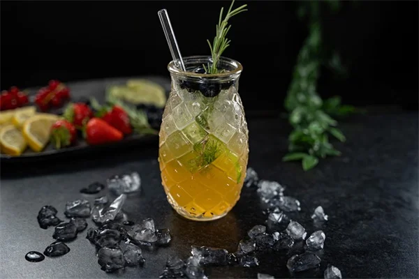 アクセントプランツ10選：プロ愛用の植物で庭が一気にオシャレに